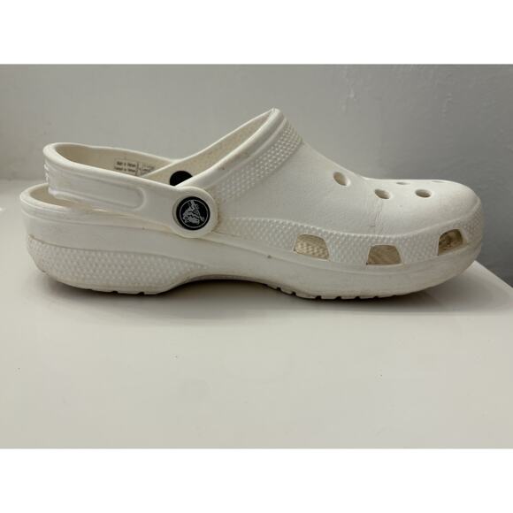 Crocs White Classic Clog Size Junior 5 - Picture 8 of 10